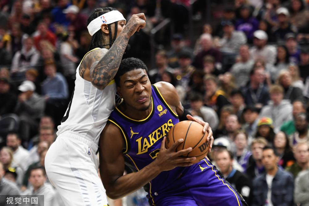 还包括他在 还包括他在